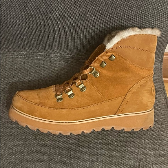 Roxy Winter Boots Chestnut Brown - Picture 5 of 10